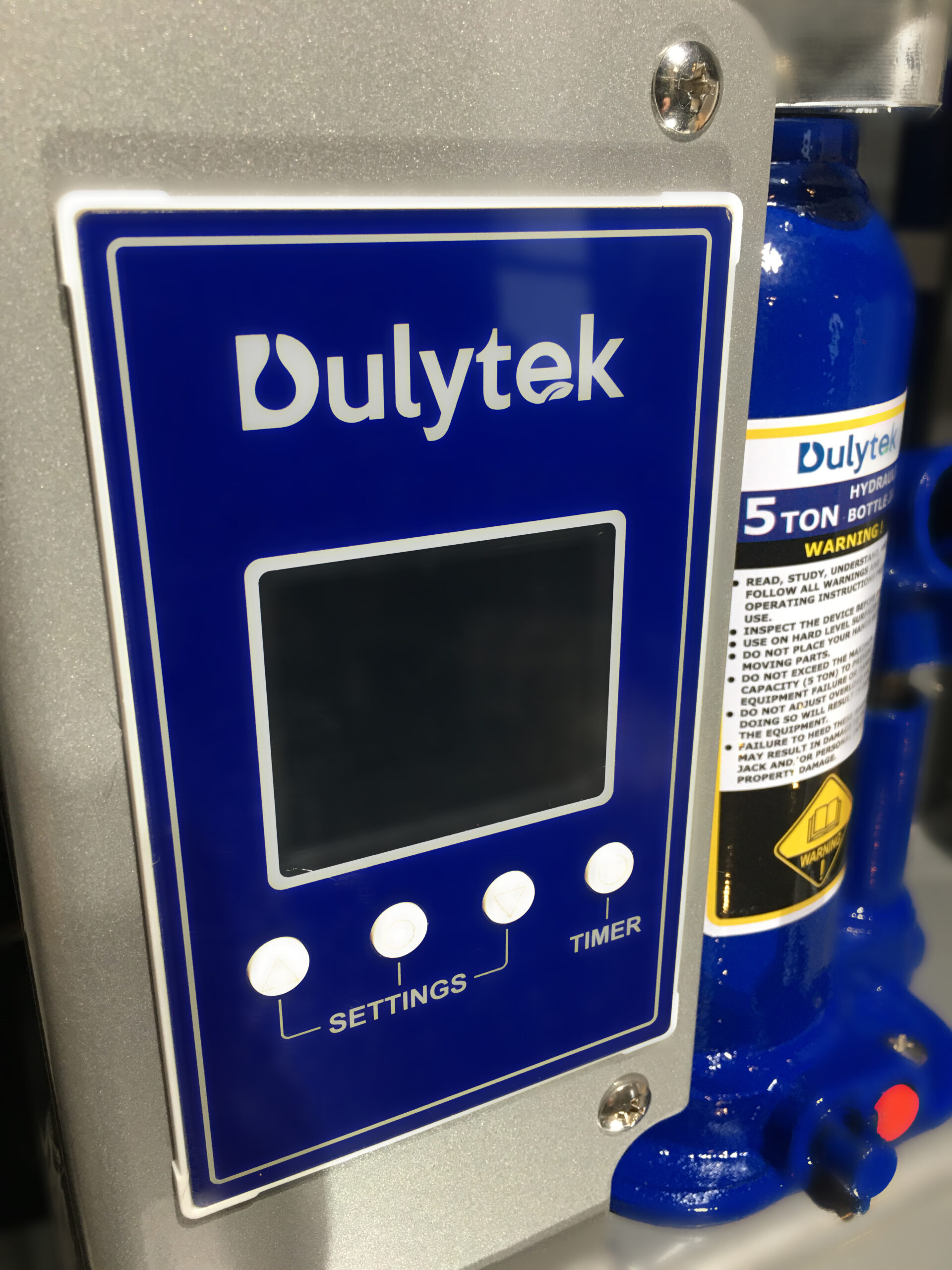 Dulytek_Rosin_Press_10-7-2023_03-scaled-1.jpg