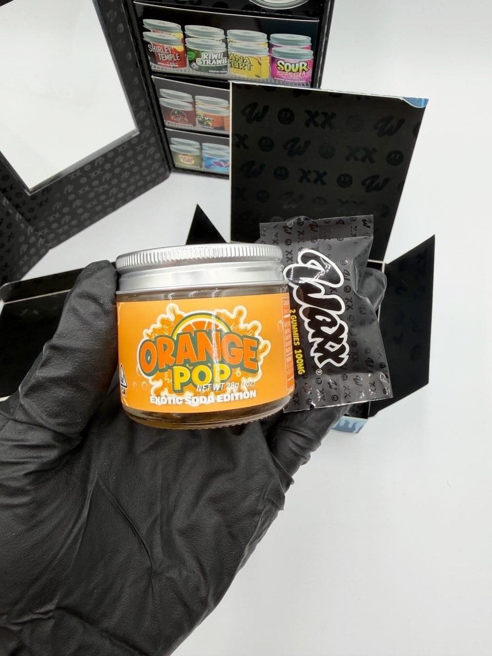 Waxx Fridge Badder + sugar waxD Waxx Fridge Badder + sugar wax